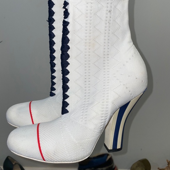 Fendi ROCKABOO RUNWAY stretch sock !! SALE! - Picture 2 of 12